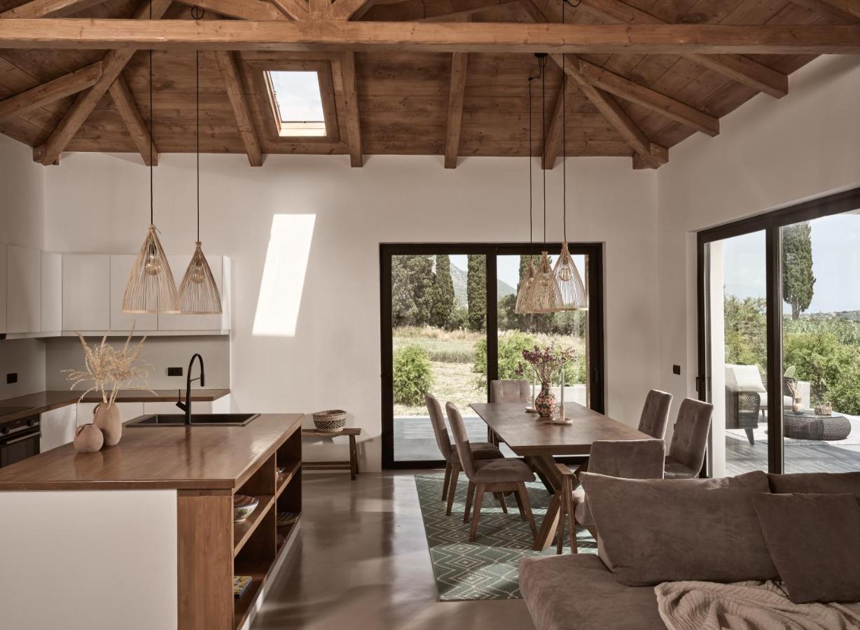 Villa Yliessa - Luxury Pool Surrounded By Nature