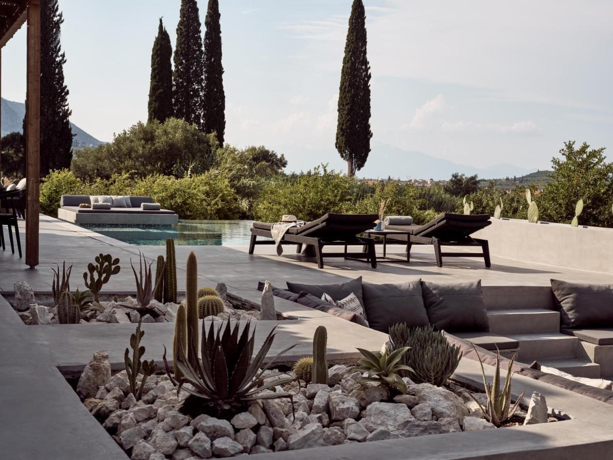 Yliessa - Luxury Pool Surrounded By Nature Villa Drakas