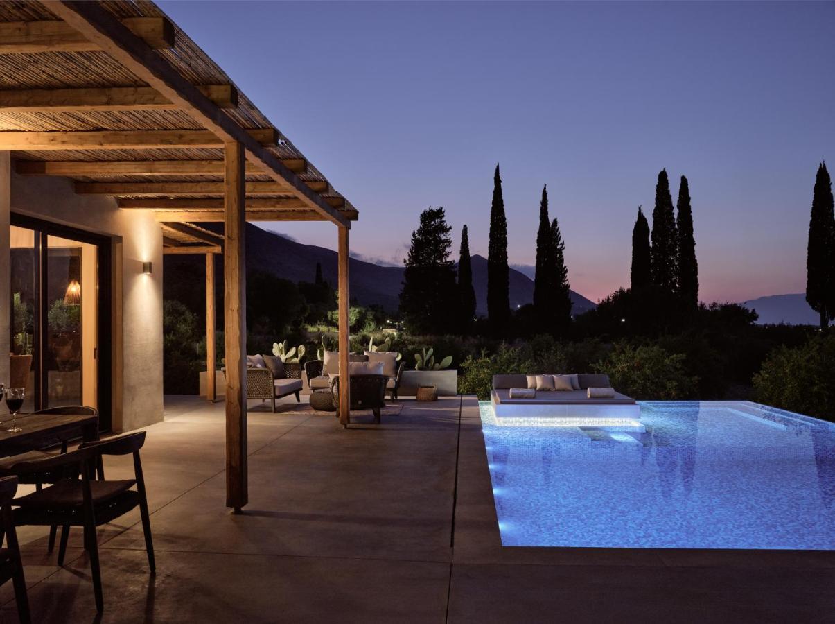 Yliessa - Luxury Pool Surrounded By Nature