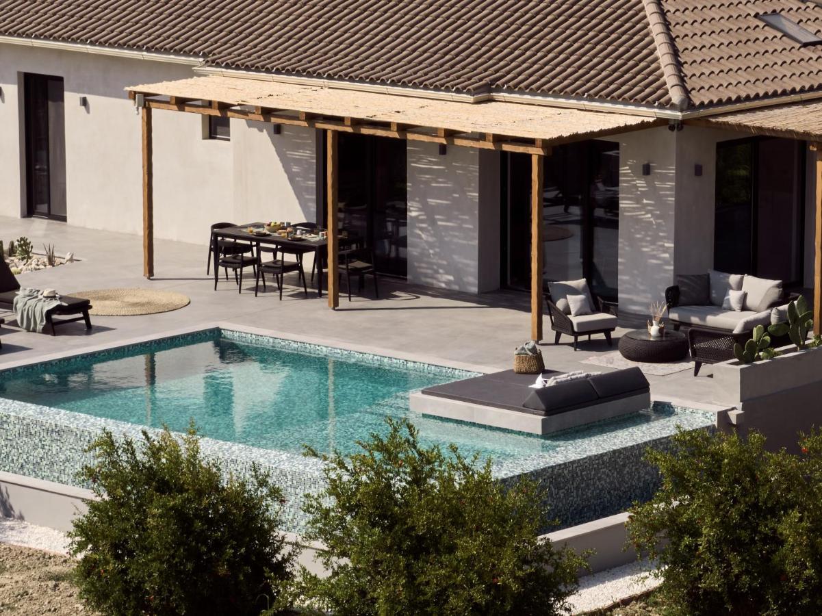 Yliessa - Luxury Pool Surrounded By Nature * Drakas