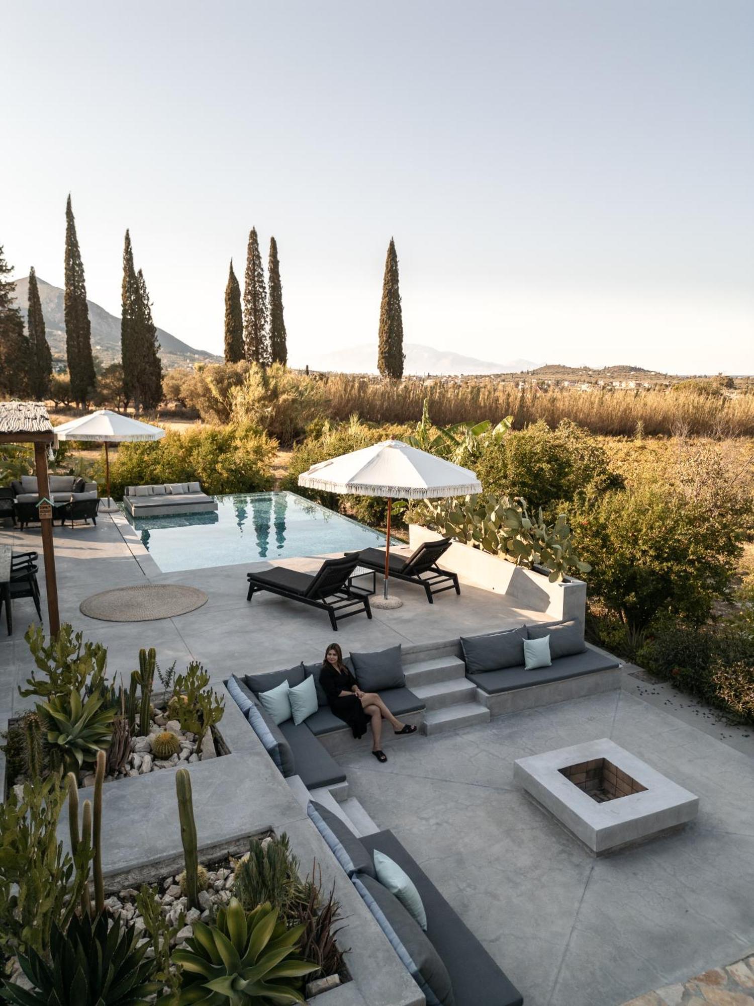 Yliessa - Luxury Pool Surrounded By Nature * Drakas